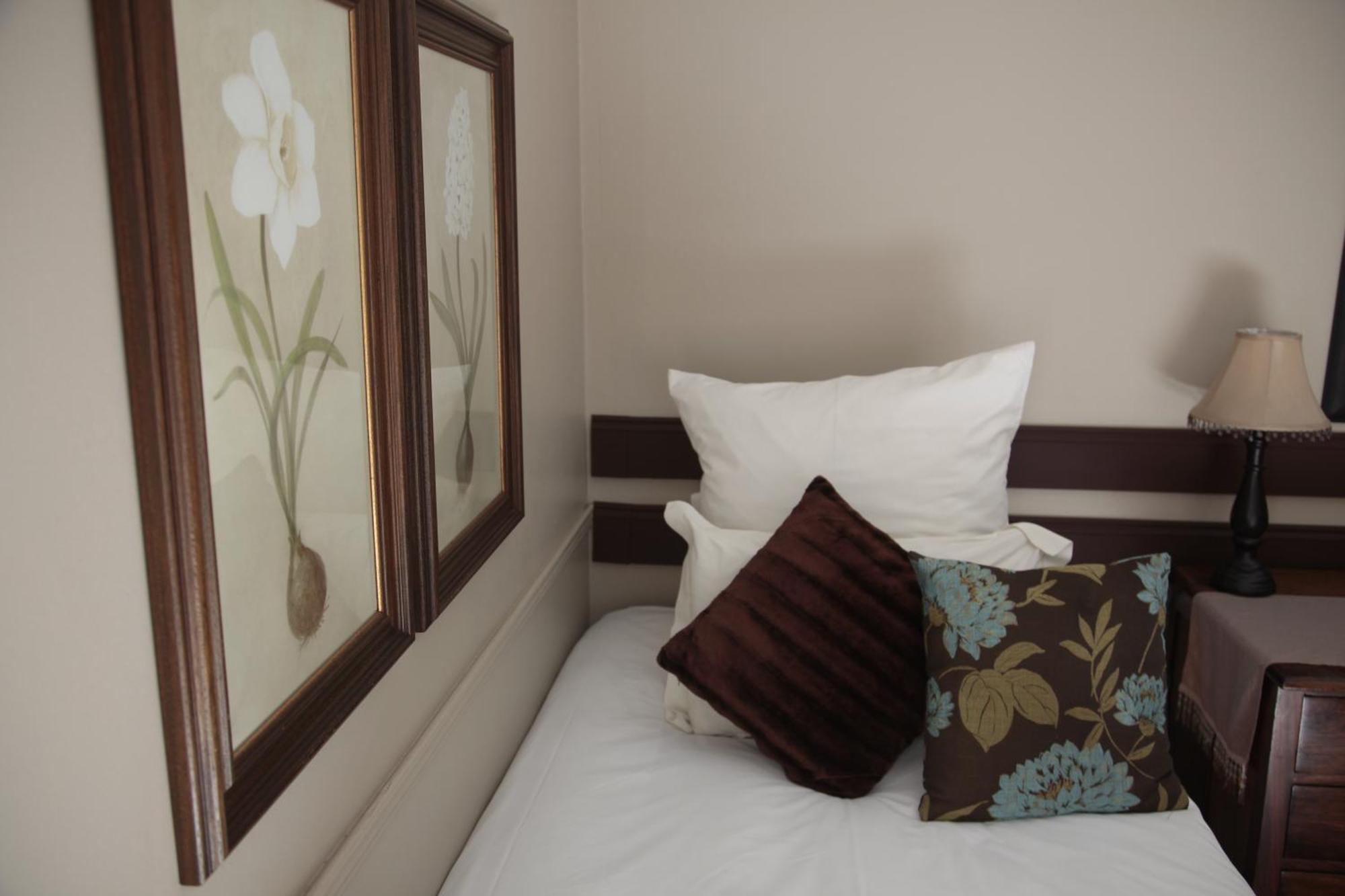 Lemon & Lime Guesthouse Bloemfontein Værelse billede