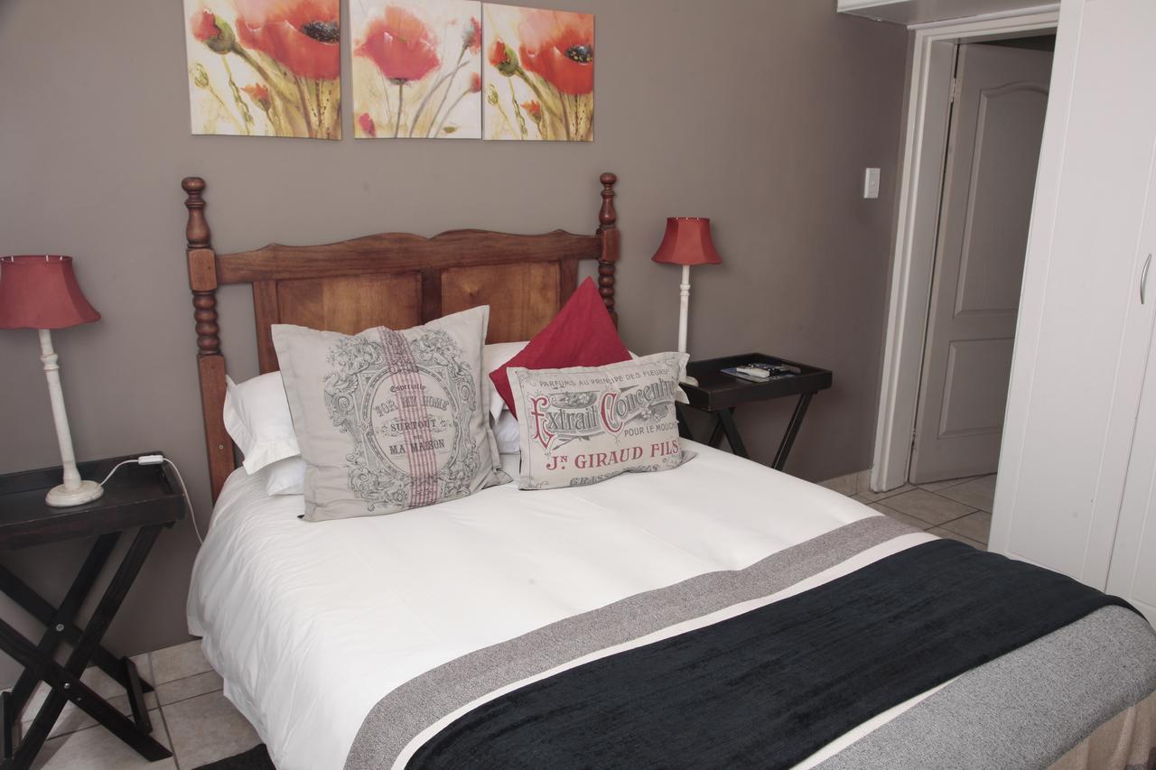 Lemon & Lime Guesthouse Bloemfontein Værelse billede